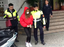 Đài Loan bắt giữ người mẫu mời gọi khiêu dâm trên mạng xã hội