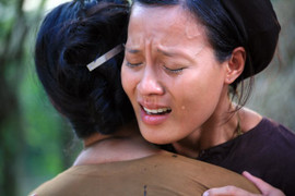 Hai diễn viên tát nhau trong 'Thương nhớ ở ai' lại tố nhau 'giả tạo'