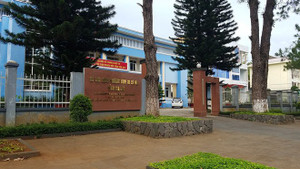 Nghỉ phép đi thi tốt nghiệp, Phó thanh tra sở phải giải trình