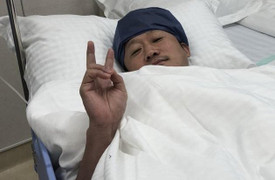 Vừa đón con trai chào đời, Ngô Kinh phải phẫu thuật vì chấn thương khi đóng phim