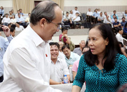 Bí thư Nguyễn Thiện Nhân: Sẽ có cầu đi bộ từ quận 1 qua Thủ Thiêm