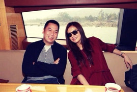 Rộ tin đồn vợ chồng Triệu Vy ly thân