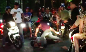 Đòi 'dùng tiền ném chết dân miền Nam' và 'mua' hết công an, nam thanh niên bị đánh nhập viện