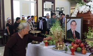 Hàng nghìn người dân viếng cố Thủ tướng Phan Văn Khải từ sáng sớm