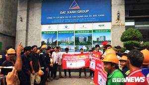 Hàng trăm công nhân thi công dự án Luxgarden tố bị quỵt lương