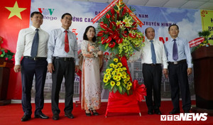 40 suất học bổng trao cho sinh viên vượt khó tại Lễ khai giảng VOV College