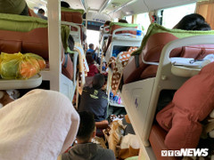 Giá vé xe khách khai xuân tăng gần gấp 3 lần ngày thường, hành khách khốn đốn