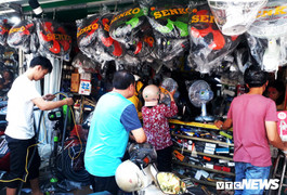 TP.HCM nắng nóng cực độ, thị trường điện lạnh được dịp 'hốt bạc'