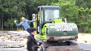 Khởi tố, bắt tạm giam hai nhân viên địa ốc Alibaba chống đối đoàn cưỡng chế