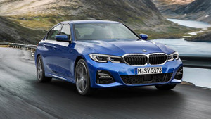 Hơn 10 năm khách hàng mới chịu đổi xe mới, Toyota chịu thiệt thòi