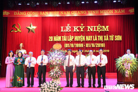 Kỷ niệm 20 năm tái lập, thị xã Từ Sơn, Bắc Ninh nhận Bằng khen của Thủ tướng Chính phủ