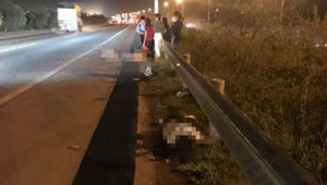 Ba công nhân bị ô tô tông thương vong khi băng qua cao tốc: Có hầm chui nhưng dân không đi