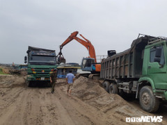 Bãi tập kết vật liệu xây dựng không phép hoạt động rầm rộ: Thanh tra giao thông Bắc Ninh than quân số mỏng