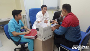 Cụ ông 83 tuổi 'lỡ dại' mắc bệnh lậu khóc tức tưởi cầu cứu bác sỹ