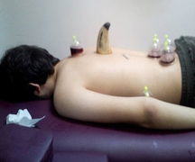 Đóng cửa trạm y tế chữa bệnh theo kiểu trừ tà ma