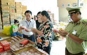 Xử phạt 5600 cơ sở vi phạm vệ sinh an toàn thực phẩm dịp Tết