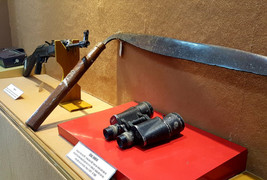 Ảnh: Những hiện vật ghi dấu ấn cuộc chiến tranh bảo vệ biên giới Tây Nam