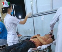 Cản ca hát trong đám giỗ, người đàn ông bị chém trọng thương