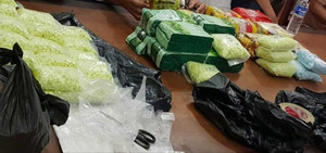 Bắt 2 người nghi vận chuyển 26,6kg ma túy từ Campuchia về Việt Nam