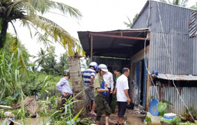 Nhiều cán bộ ở Cà Mau bị tạt xăng, châm lửa đốt: Chủ tịch Cà Mau yêu cầu xử lý nghiêm