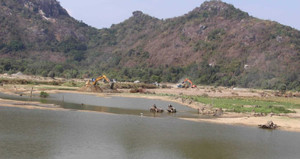 Rủ nhau đi tắm ở hồ, 3 học sinh đuối nước thương tâm