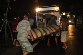 Triều cường dâng cao, người phụ nữ lao xe máy xuống hồ chết thương tâm