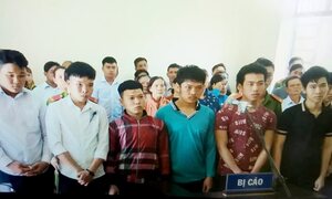 6 kẻ giả danh công an cướp tiền con bạc lĩnh gần 20 năm tù