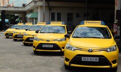 Hai hãng taxi TP.HCM muốn sáp nhập để cạnh tranh Grab
