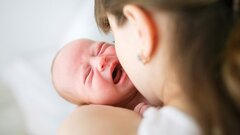 6 điều cấm kỵ không được làm với trẻ sơ sinh