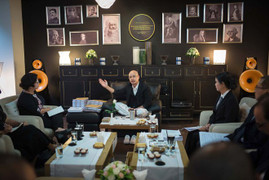 Ông chủ cà phê Trung Nguyên Đặng Lê Nguyên Vũ ngồi thiền, hút cigar gần 3 tiếng gặp gỡ báo chí