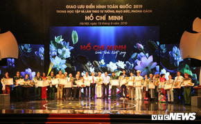 Giao lưu toàn quốc các điển hình tiêu biểu học tập làm theo tư tưởng, đạo đức, phong cách Hồ Chí Minh
