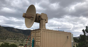 Mỹ phát triển vũ khí mới có thể hạ gục máy bay không người lái