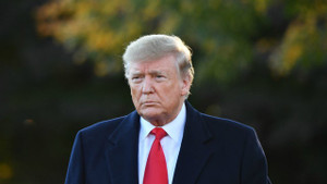 Ông Trump phớt lờ, không xem phiên điều trần luận tội của Hạ viện