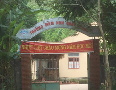 Nữ hiệu trưởng trường mầm non chết tại nhà riêng nghi treo cổ tự tử