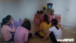 Số gia đình ở Nghệ An và Hà Tĩnh mất liên lạc với người thân ở nước ngoài liên tục tăng