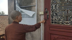 Tượng Quan Âm nghìn mắt nghìn tay bị trộm lấy trong đêm