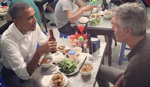 Miếng ăn miếng nhục, tự hào gì khi 'bún mắng, cháo chửi' Hà Nội lên CNN?