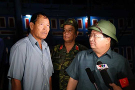 Phó Thủ tướng Trịnh Đình Dũng trực tiếp chỉ đạo khắc phục hậu quả mưa lũ ở Quảng Bình