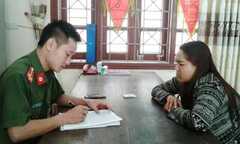 Bắt kẻ bế bé 4 tháng tuổi bán qua biên giới
