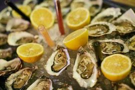 Không muốn nhập viện vì ngộ độc, cẩn thận khi ăn những món sau