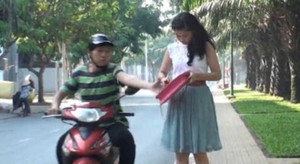 Người phụ nữ giả vờ bị cướp nửa tỷ đồng giữa Sài Gòn