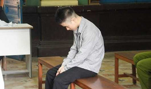 Dằn mặt tình mới của bồ, nam thanh niên bị tình địch đâm chết