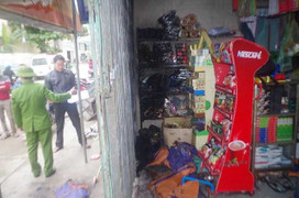 Bênh em trai, tạt xăng đốt nhà người khác