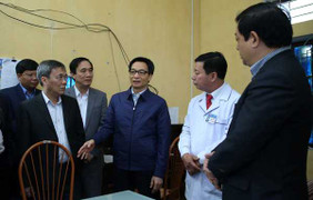 Phó Thủ tướng Vũ Đức Đam muốn mỗi người dân được chăm sóc như có bác sĩ riêng