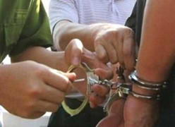 Nữ quái lừa hơn 100 người ‘chạy trường’ công an, quân đội