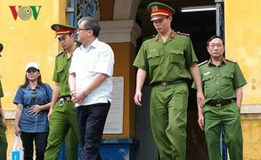 Xét xử đại án 9.000 tỷ đồng: Luật sư phản biện gì tại tòa?