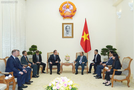 Thủ tướng tiếp Giám đốc Cơ quan Vệ binh quốc gia Liên bang Nga