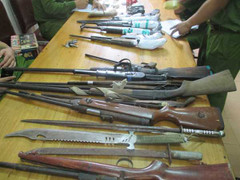 Truy bắt 'trùm' ma túy đất Nghệ, phát hiện kho vũ khí 'khủng'