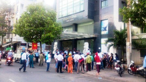 Rơi từ tầng 9 tòa nhà, nữ phó giám đốc thuộc Viện Dầu khí chết thảm