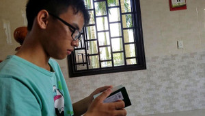 Nam sinh chế robot bị từ chối đi Mỹ được gọi phỏng vấn lần ba